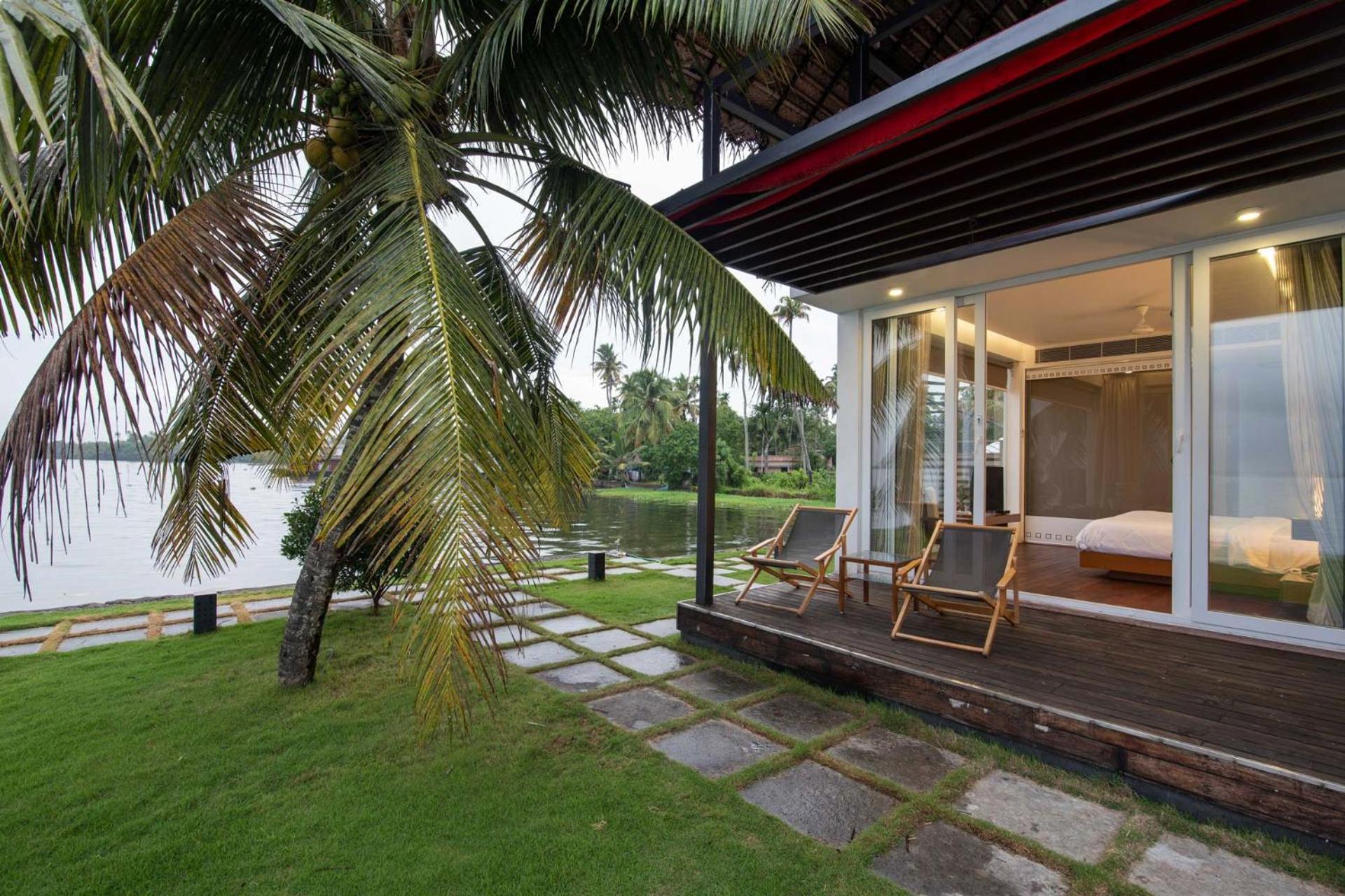 Stayvista At The Rain - River Villa With Infinity Pool Alappuzha Exterior photo